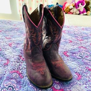 Cowgirl Boots in Purple! Size 1.5